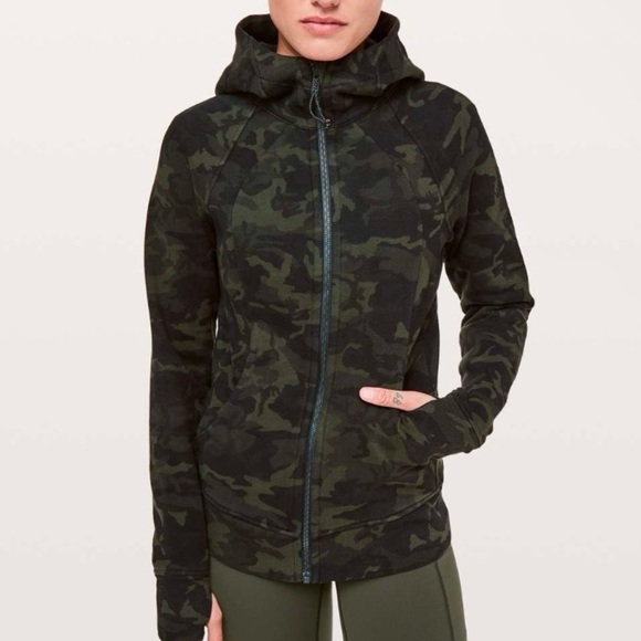 lululemon athletica Jackets & Blazers - Lululemon Scuba Hoodie size 6 Camo